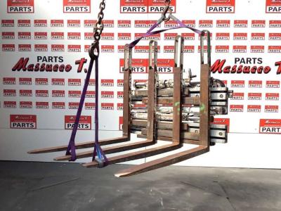 Forca per pala gommata in vendita da Massucco T. Srl Area Ricambi