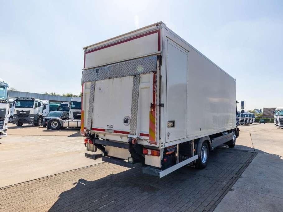 Mercedes-Benz ATEGO 1524 L + DHOLLANDIA 2T. Foto 4