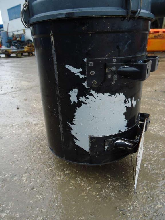 Supporto filtro aria per Hitachi ZAXIS 210 Foto 2
