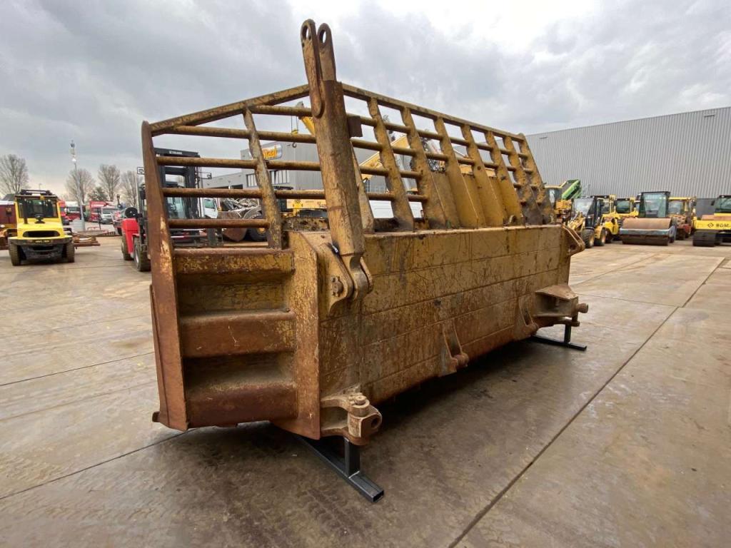 Caterpillar D9U Blade Foto 6