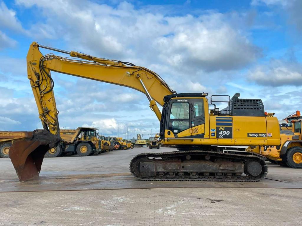 Komatsu PC490LC-11E0 Foto 1