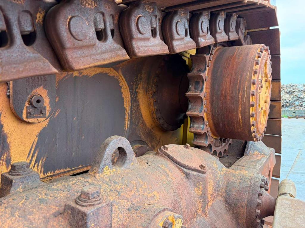 Caterpillar D8T Foto 13