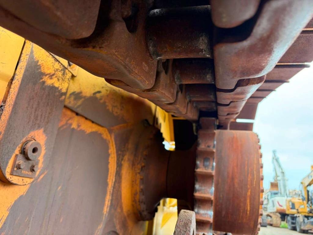 Caterpillar D8T Foto 14