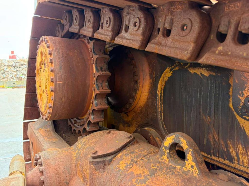 Caterpillar D8T Foto 16