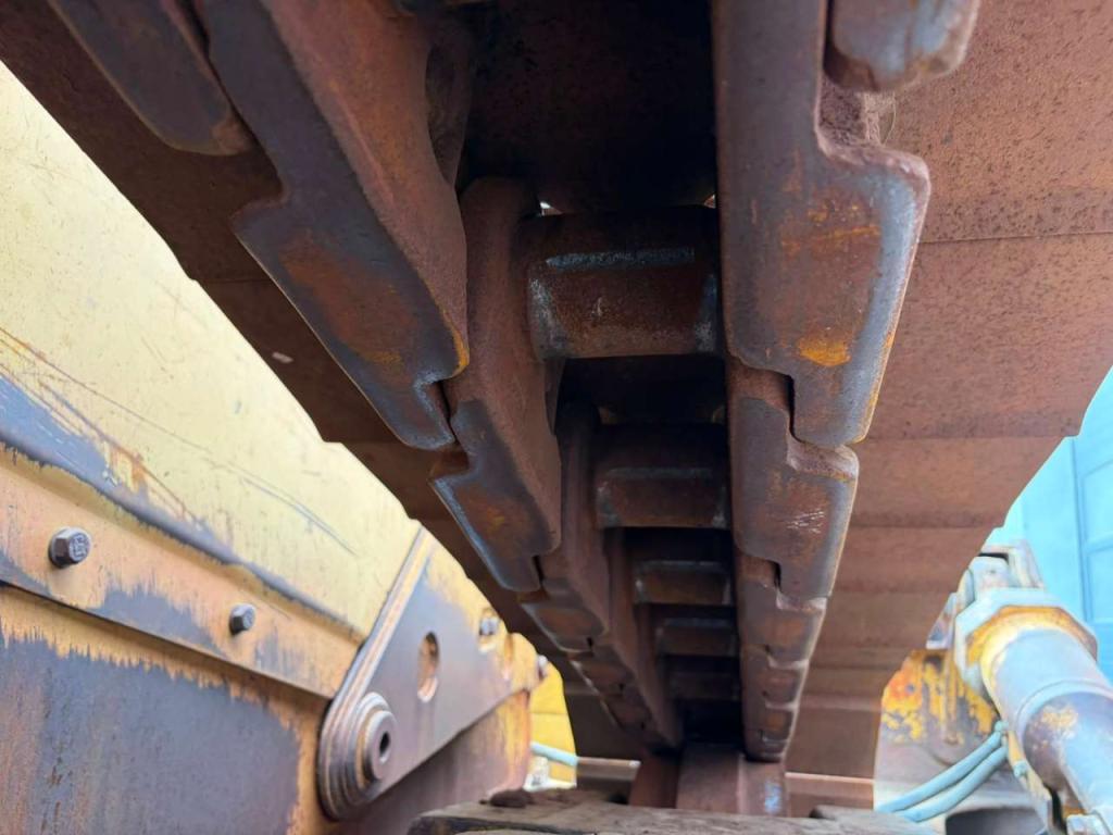 Caterpillar D8T Foto 17