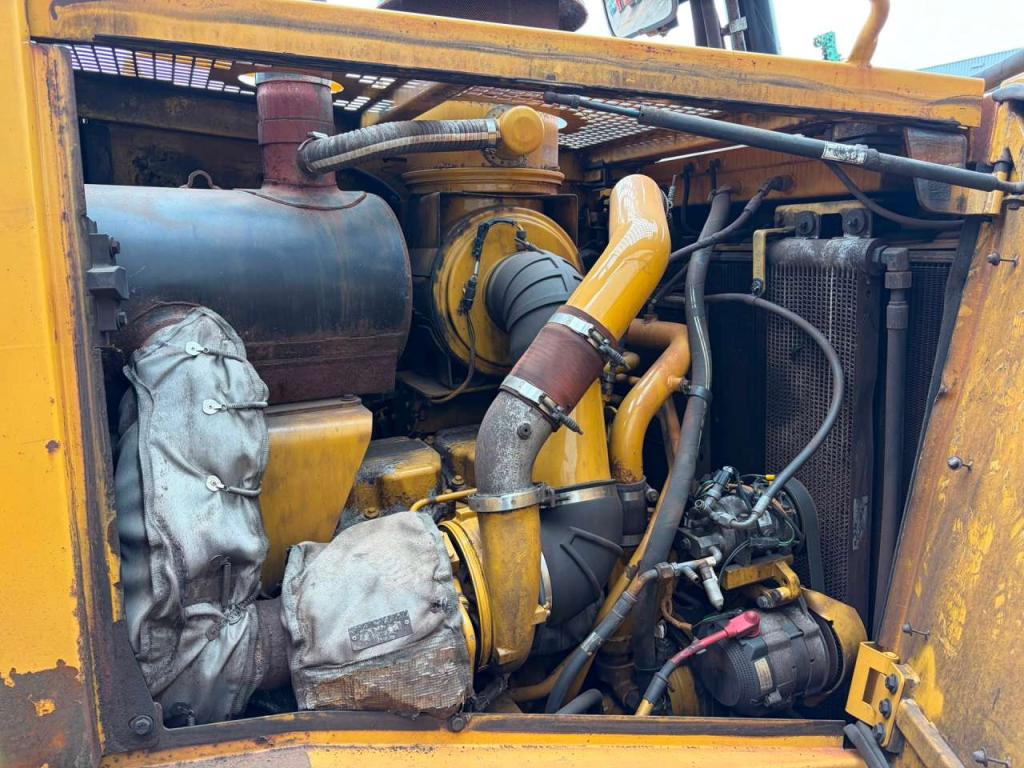 Caterpillar D8T Foto 28