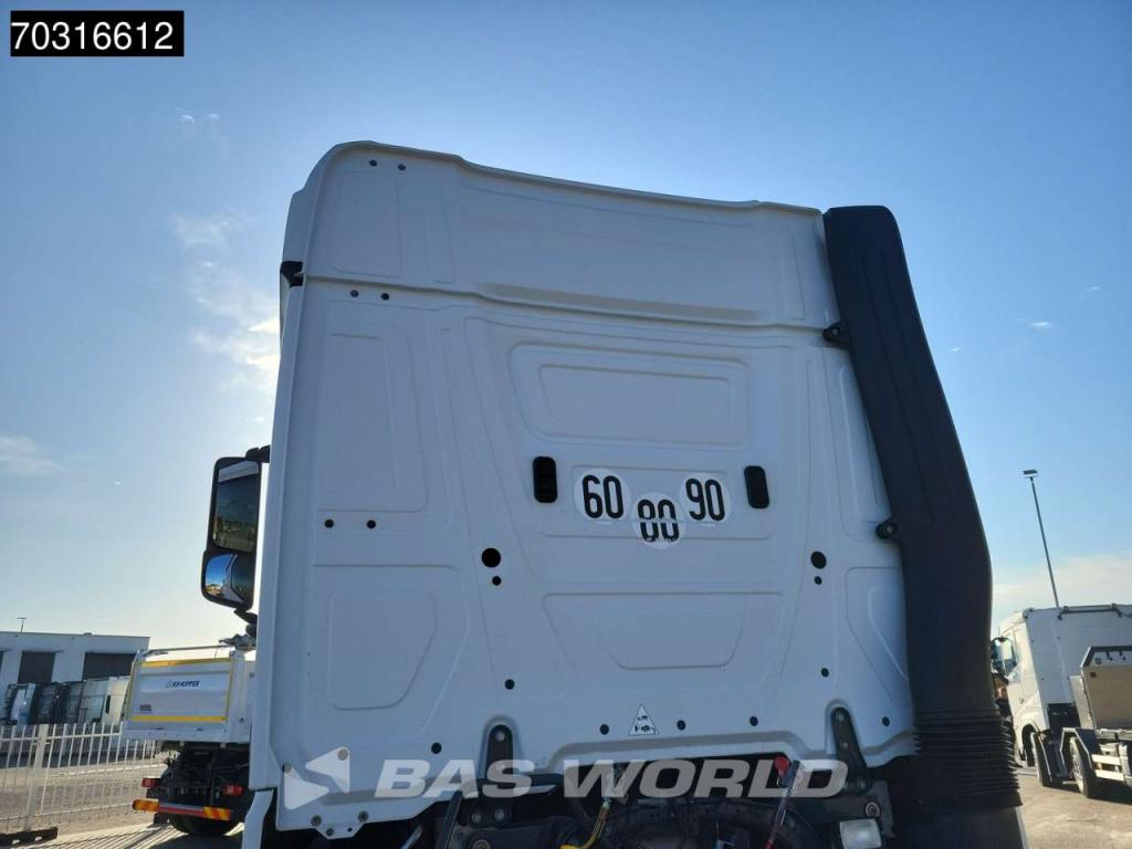 Mercedes-Benz Actros 1851 4X2 StreamSpace Retarder Foto 11