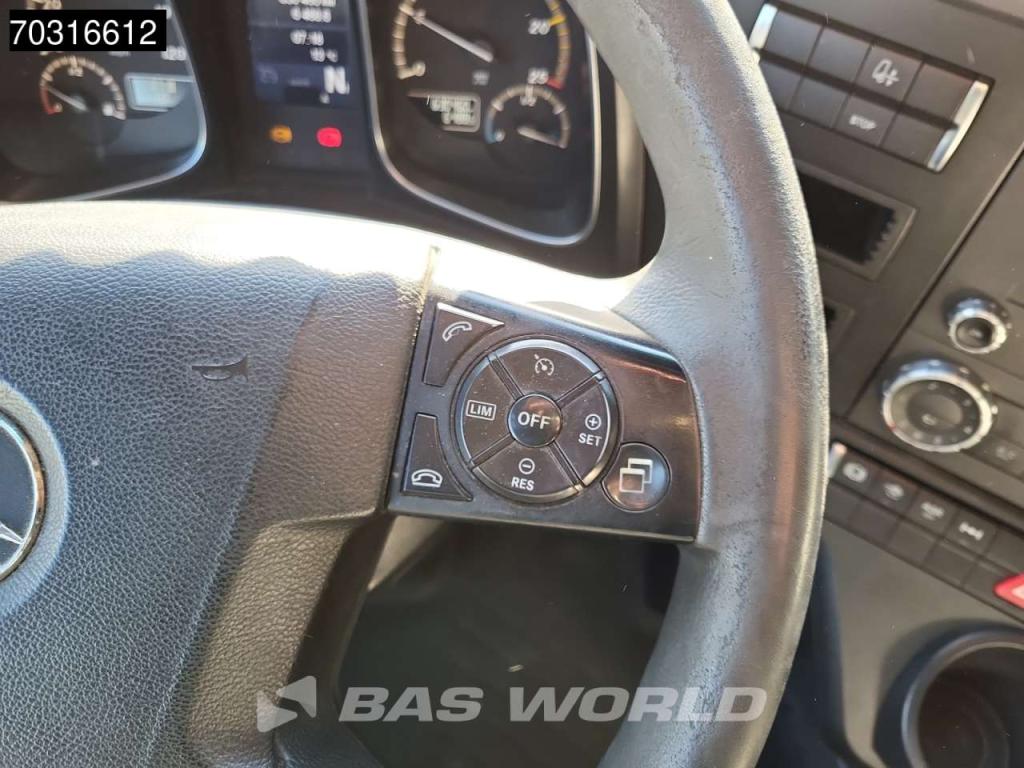 Mercedes-Benz Actros 1851 4X2 StreamSpace Retarder Foto 24