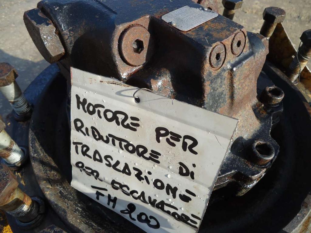 Motore di traslazione per Fiat Hitachi FH200 Foto 3
