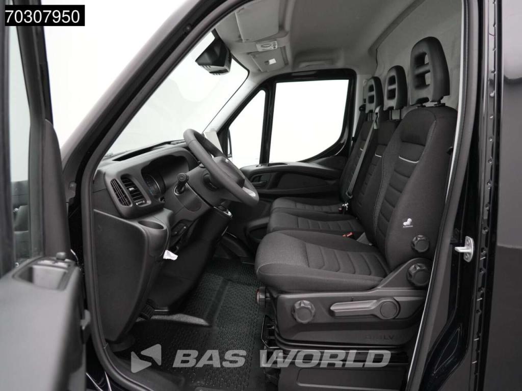 Iveco Daily 35S18 3.0L Automaat L3H2 180PK 3,5t Trekgewicht ACC Airco Cruise Camera Parkeersensoren CarPl Foto 12
