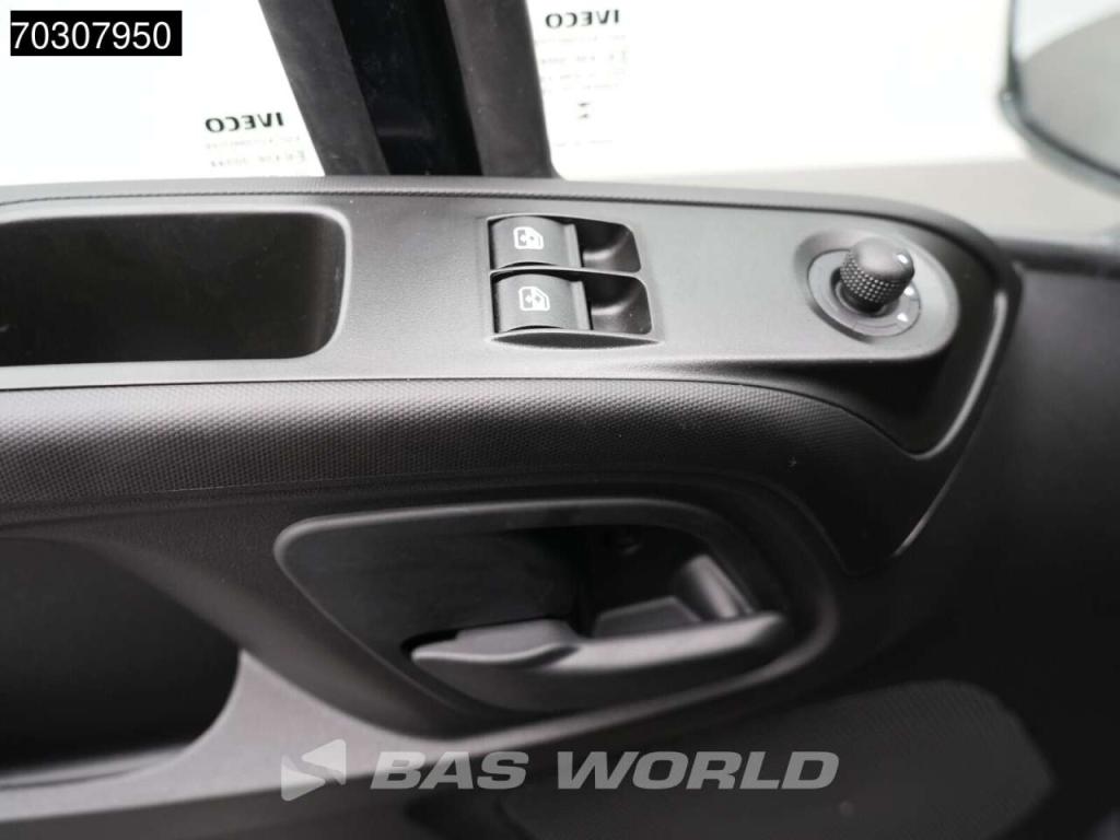 Iveco Daily 35S18 3.0L Automaat L3H2 180PK 3,5t Trekgewicht ACC Airco Cruise Camera Parkeersensoren CarPl Foto 20