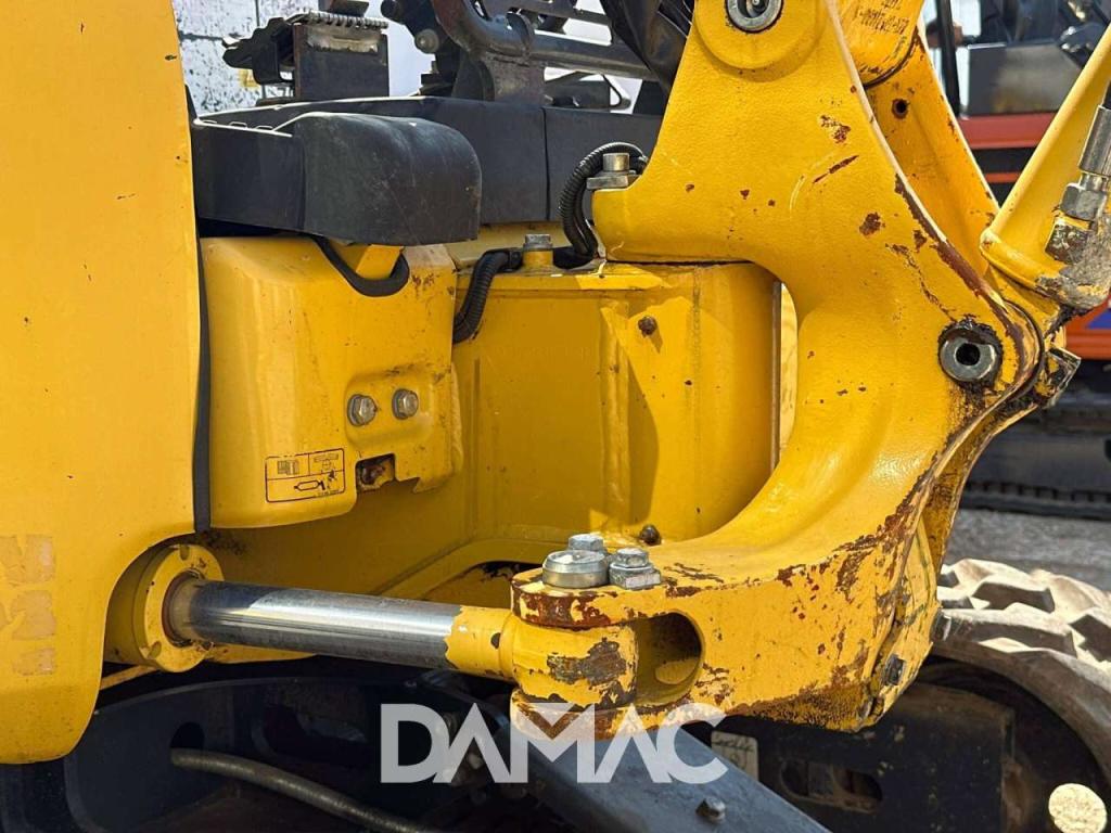 Komatsu PC26MR-3 Foto 12