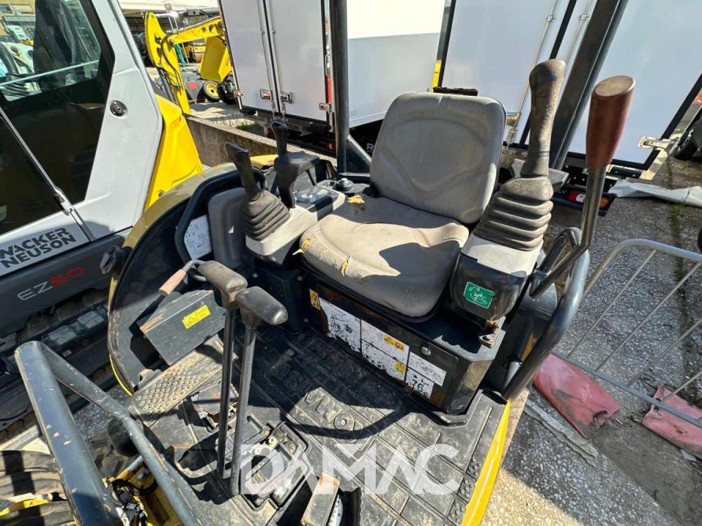 Komatsu PC26MR-3 Foto 6
