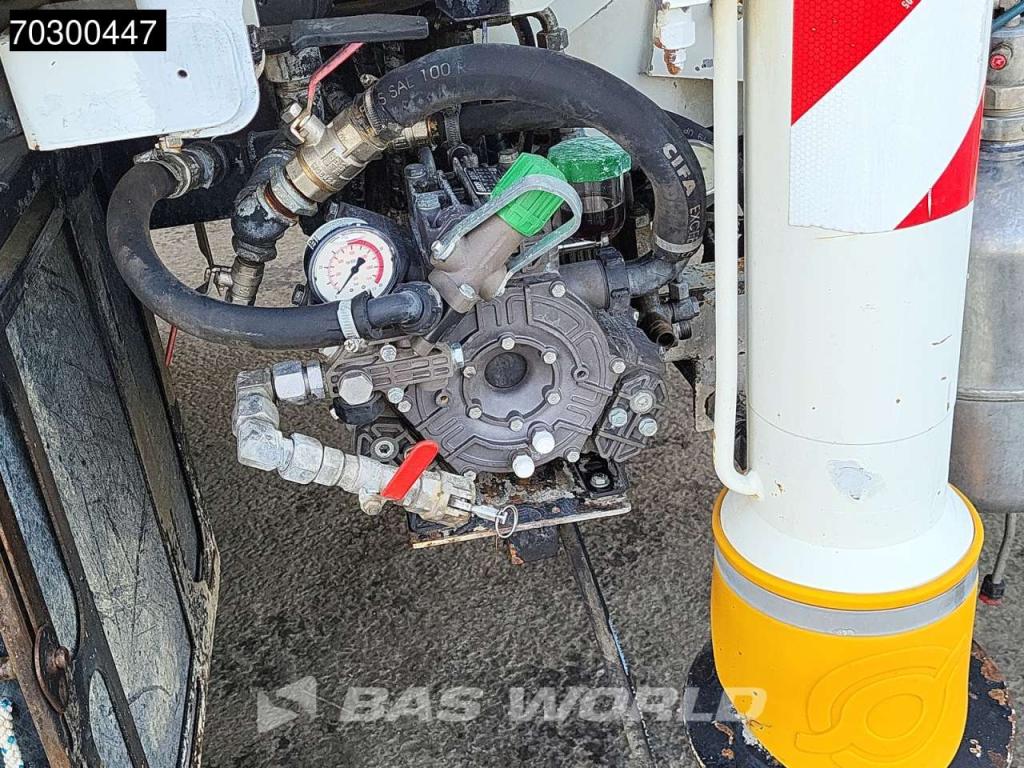 Man TGS 41.460 8X4 CIFA K40C-PU1607 Pump 935hours! Big-Axle Steelsuspension Euro 6 Foto 26