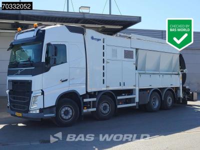 Volvo FH 540 FH 8X2 NL-truck APK Longo Rhino Saugbagger Lift+steering axle Retarder Euro 6 in vendita da BAS World B.V.