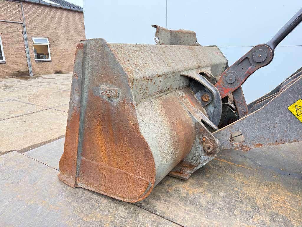 Volvo L180H - German Machine / Automatic Greasing Foto 13