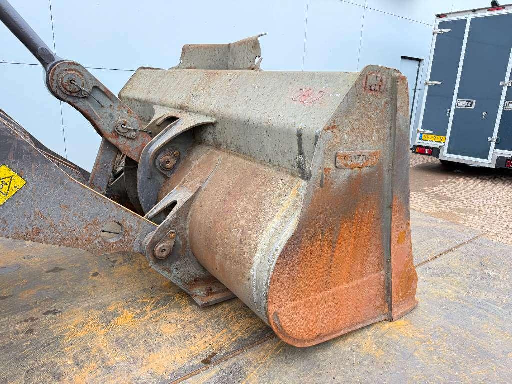 Volvo L180H - German Machine / Automatic Greasing Foto 14