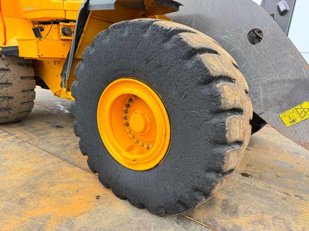 Volvo L180H - German Machine / Automatic Greasing Foto 28