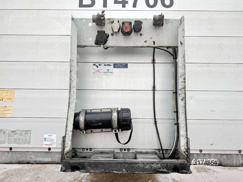 Schmitz Cargobull SCB*S3T Drankentrailer / 3 Axles / Speed Curtain Foto 16