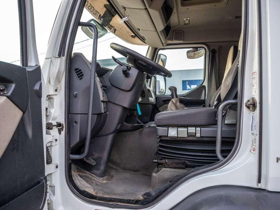 Renault PREMIUM 340 DXI-6X2 Foto 12