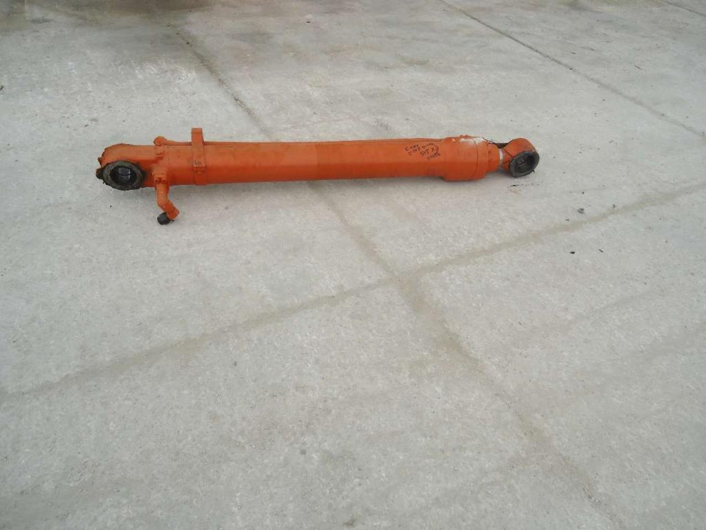 Pistone rotazione benna per Fiat Hitachi - Hitachi EX215 - ZAXIS 210-3;  240-3 Foto 4