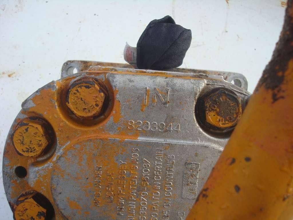 Pompa idraulica per FIAT ALLIS - DOZER FL10B -  AD10 Foto 1