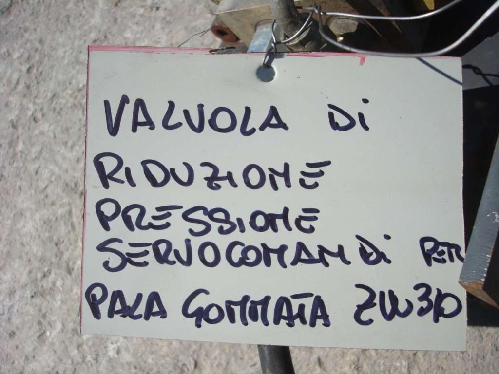 Valvola anticaduta braccio (blocco) per PALA GOMMATA ZW310 Foto 3