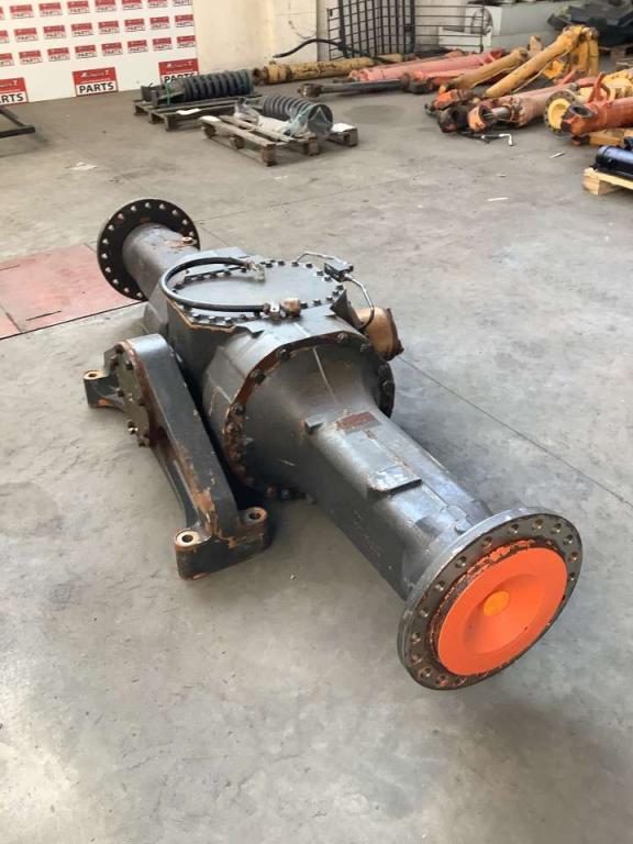 Assale posteriore per Hitachi ZW250-6 Foto 2