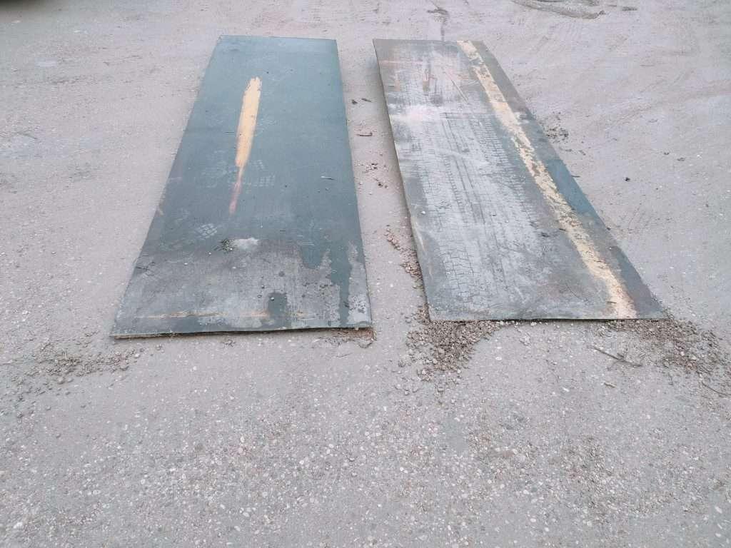 PEDANE IN FERRO PER CONTAINER Foto 2