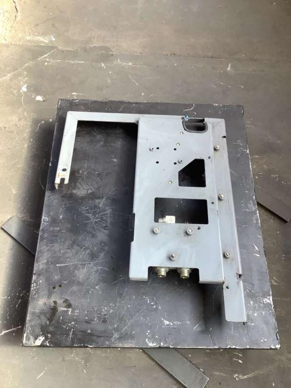 Cofanatura e carter carrozzeria per Hitachi ZX 135-5 Foto 6