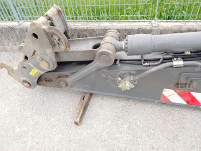 Volvo EC210 in vendita da Omeco Spa