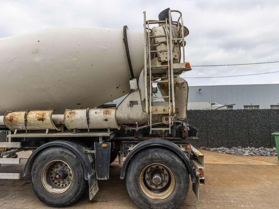 Renders BETON MIXER 12M3 + MOTOR (MALAXEUR/MISCHER) Foto 16