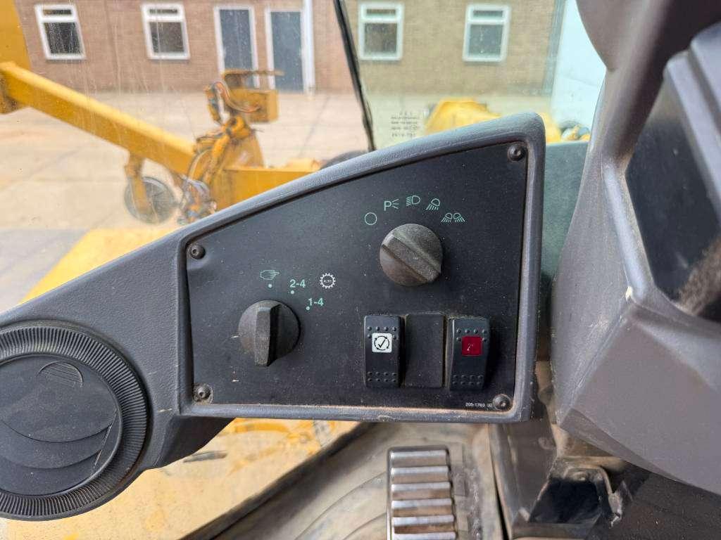 Caterpillar 938G - Automatic Greasing / Excellent Condition Foto 10