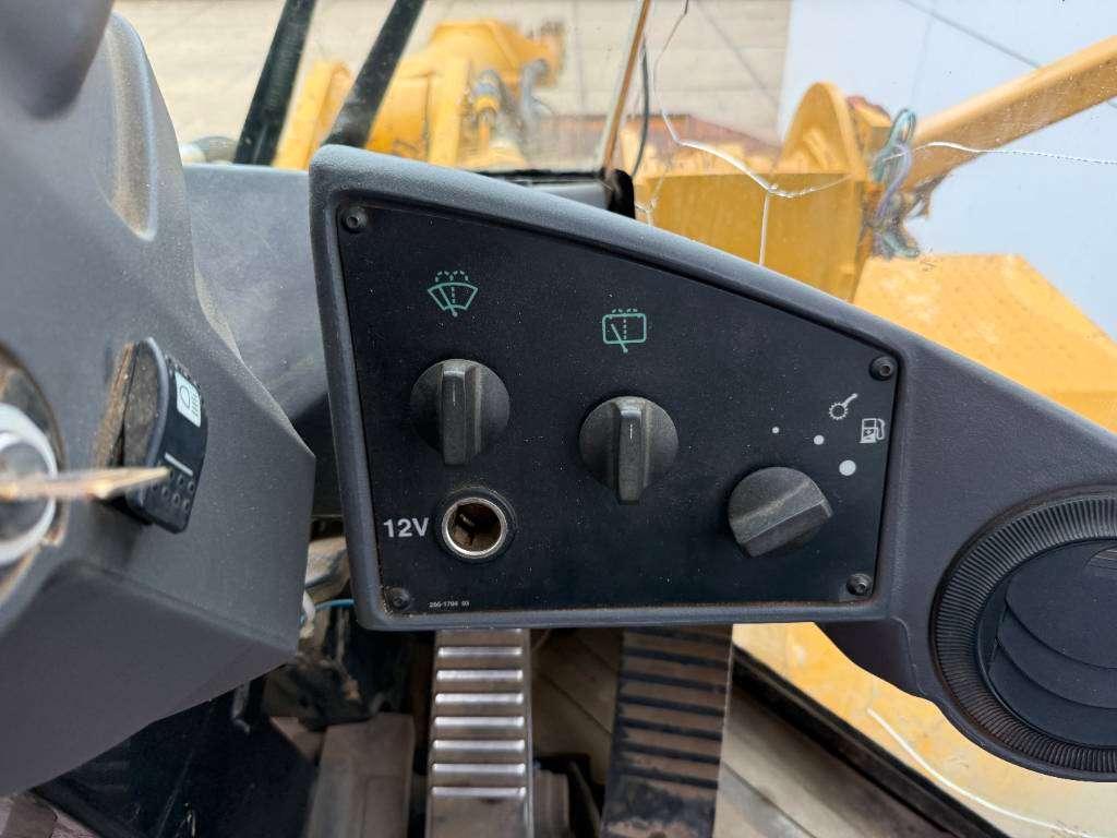 Caterpillar 938G - Automatic Greasing / Excellent Condition Foto 11
