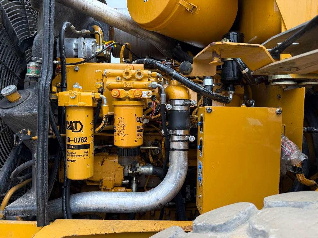 Caterpillar 938G - Automatic Greasing / Excellent Condition Foto 28