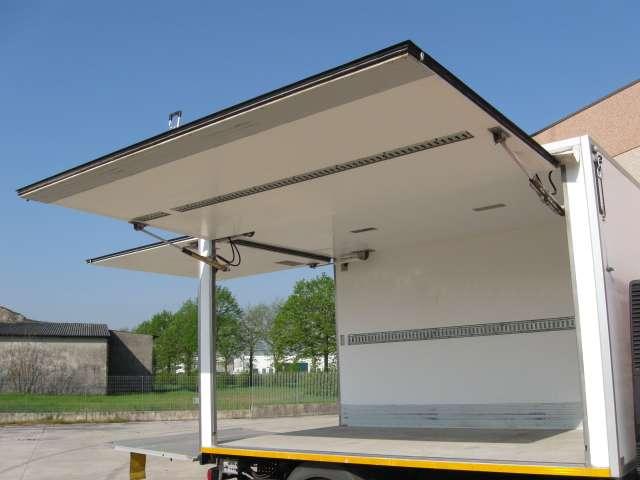 Trans-car Furgone Foto 2