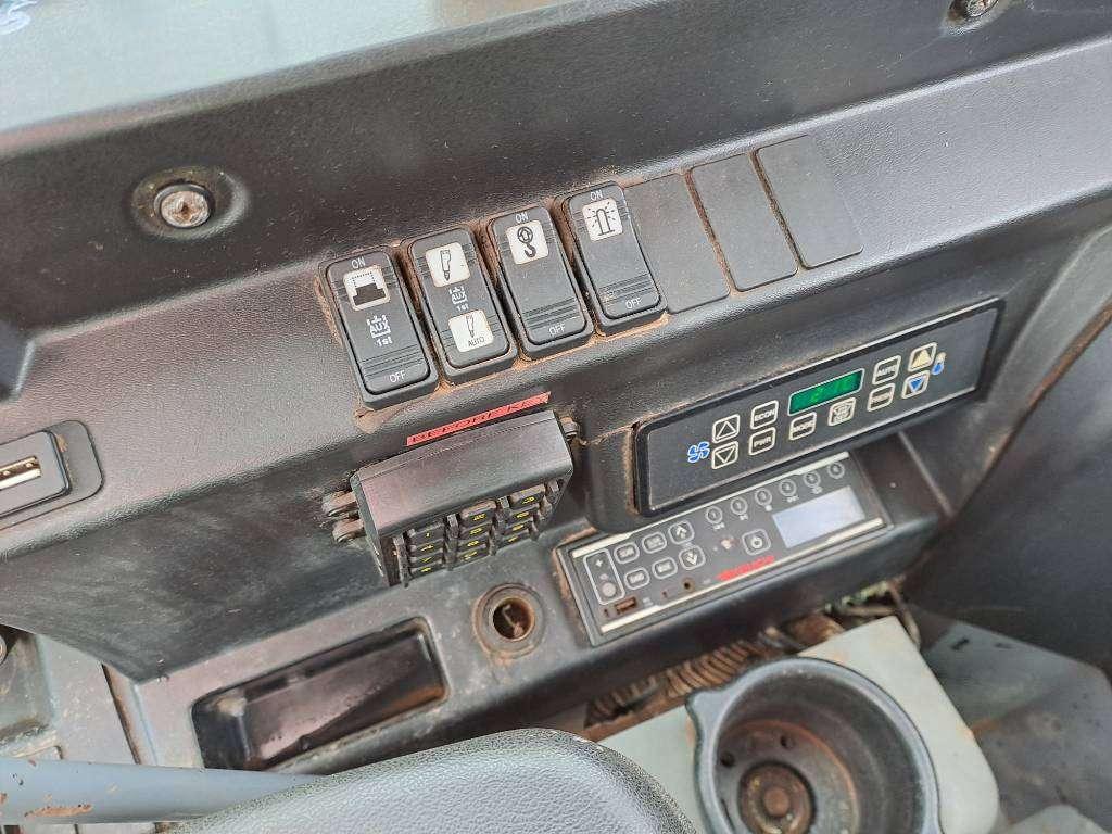 Takeuchi TB2150 Foto 22