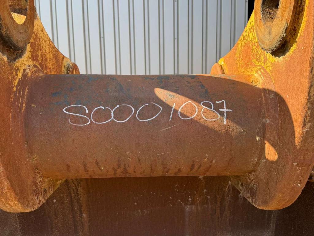 Caterpillar Caterpillar teeth Bucket 385 Foto 11