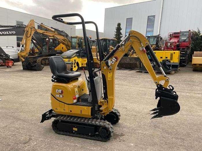 Caterpillar 300.9D Foto 1