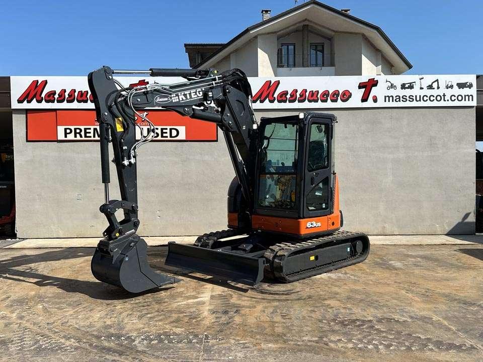 Hitachi ZX63U Foto 1