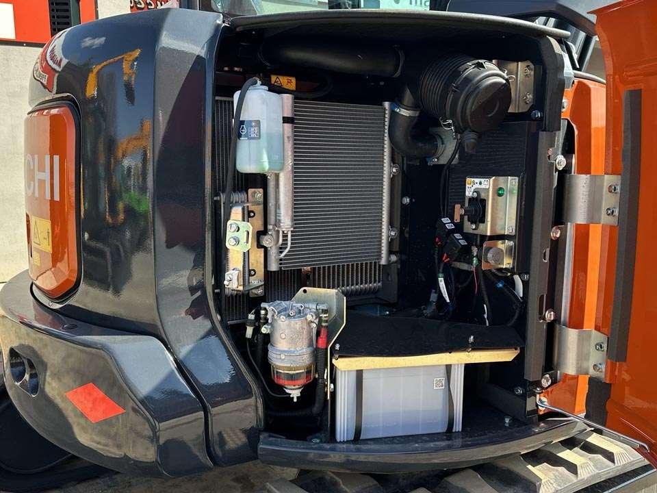 Hitachi ZX63U Foto 12