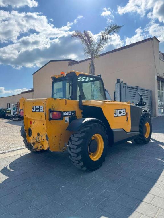 JCB 520-60 HiViz Foto 3