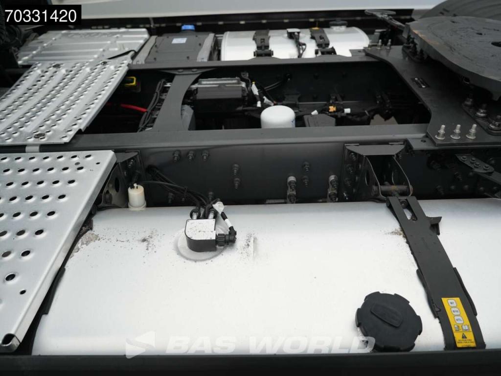 Volvo FH 500 4X2 XL 2x Tanks Standklima ACC TÜV Foto 16