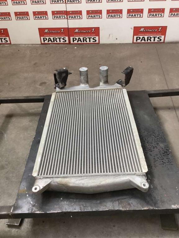 Radiatore intercooler per New Holland E385 Foto 2