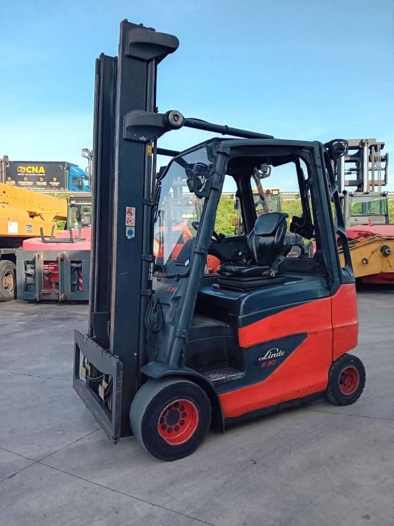 Linde E30H-01/600 Foto 1