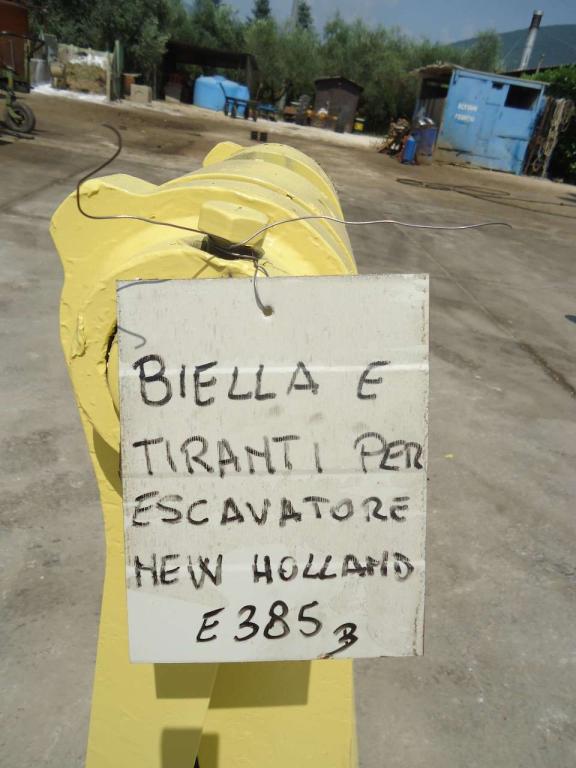 Biella e staffe richiamo benna per New Holland E385B Foto 5