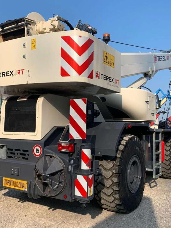 Terex RT1070 Foto 1