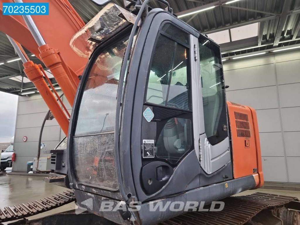 Hitachi ZX225 USLC-3 COMES WITH NEW BUCKET Foto 8
