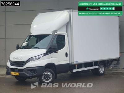 Iveco Daily 35C18 3.0L Automaat Laadklep Zijdeur Dubbellucht Bakwagen 180PK LED Airco Cruise Camera Lat o in vendita da BAS World B.V.