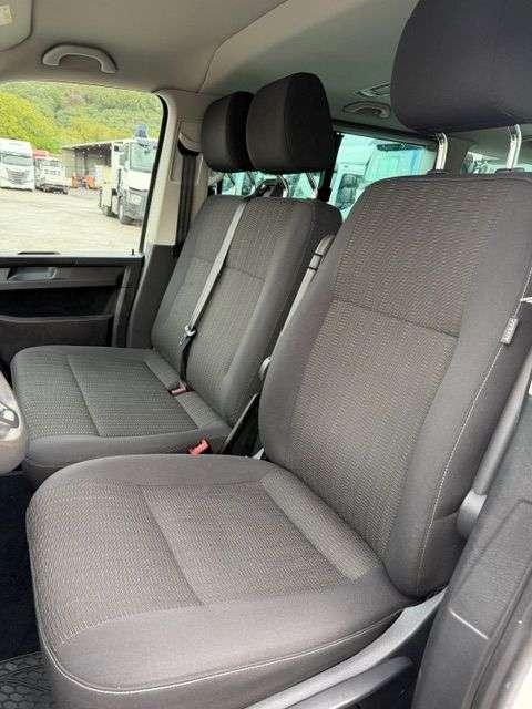 Volkswagen KOMBI 9 posti Foto 5